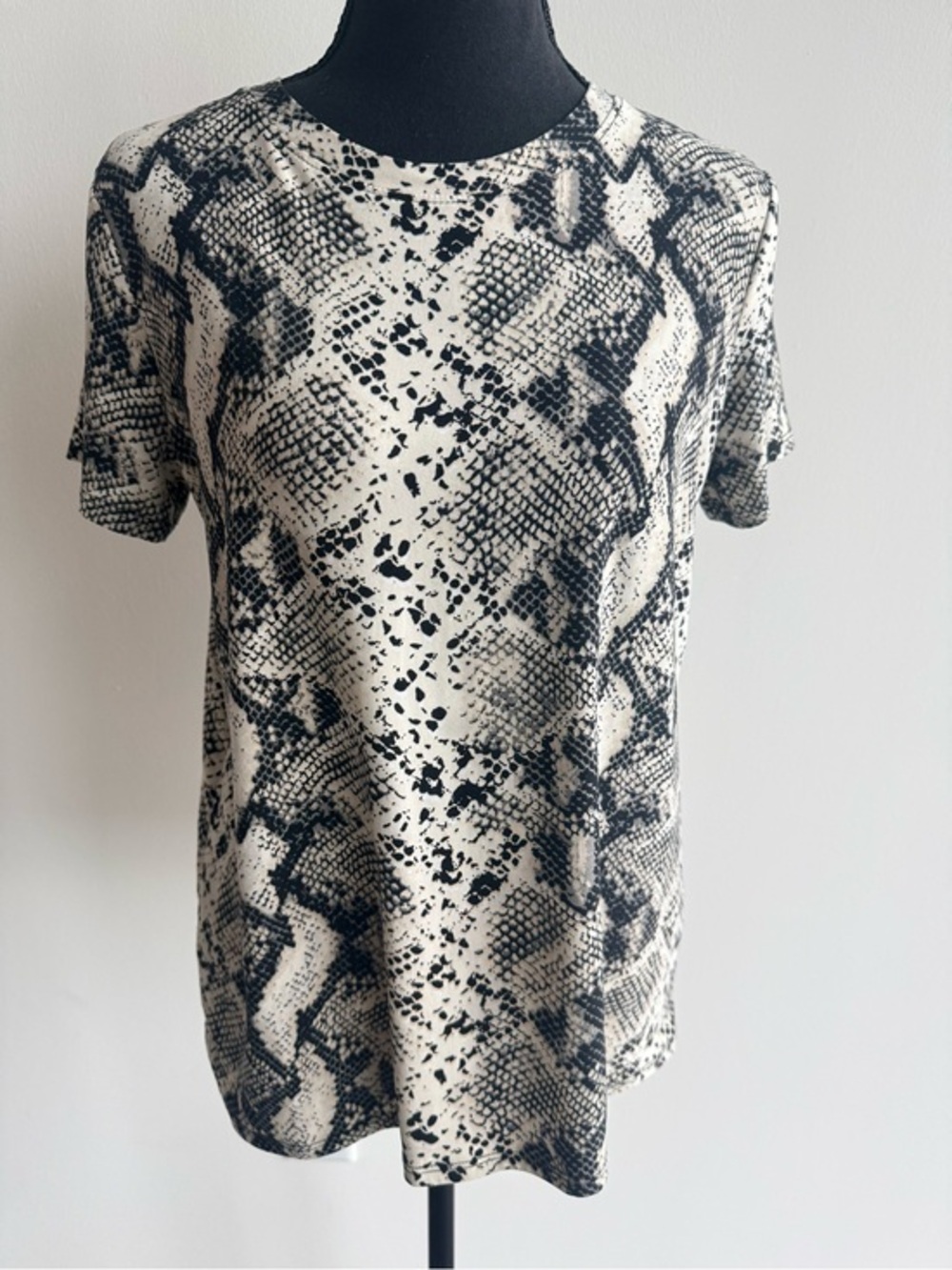 Windsor Black and Cream Snake-Print Blouse